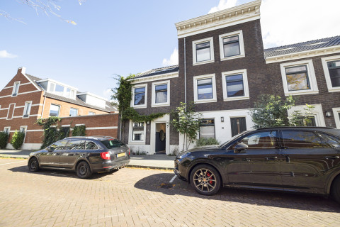 1 Woningaanbod te koop woonhuis Ommmoordsestraat 28 te Rotterdam Kralingen door Makelaarskantoor Langejan NVM makelaar.